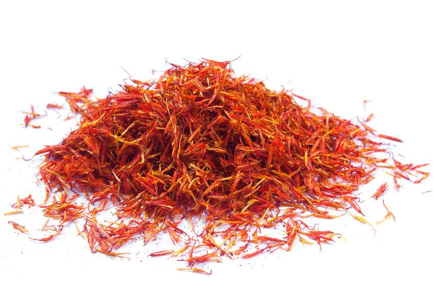 1kg-gedroogde-saffraan-2-voetbalvelden-vol-saffraanbloemetjes